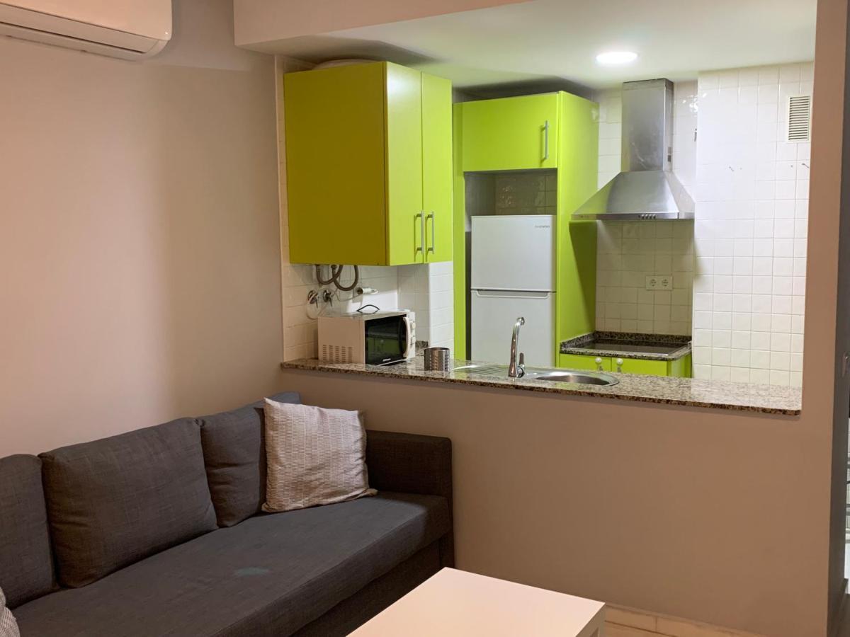 קדיז Apartamento A 5 Minutos De La Playa De La Caleta מראה חיצוני תמונה